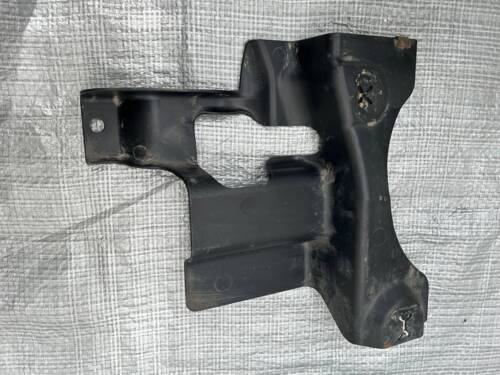 Захист днища кузова задній правий VW T5 7H0825192 VAG Фольксваген Т5-1