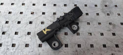 Кронштейн топливной трубки 1997-2007 1.5DCI 8200052310 Рено Кенго 1