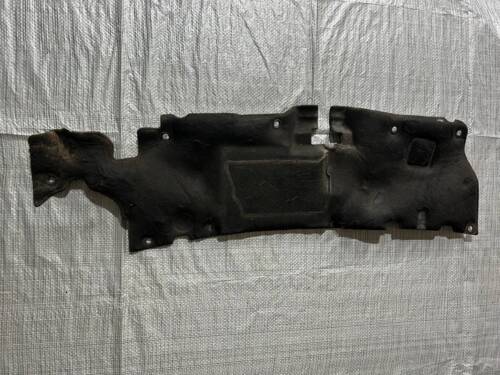 Шумоизоляция капота, прямая морда VW T4 701863835 VAG Фольксваген Т4