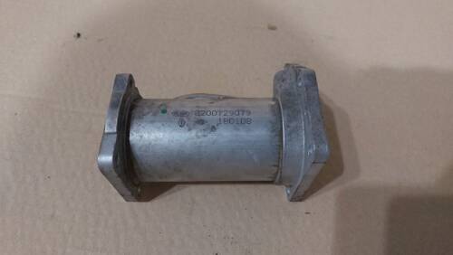 Теплообменник, охладитель системы ЭГР, EGR K9K 1.5DCI 8200729079, 8200545260 Рено Кенго