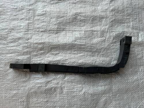 Кронштейн заднего бампера правый VW T4 7D0807394 VAG Volkswagen Т4