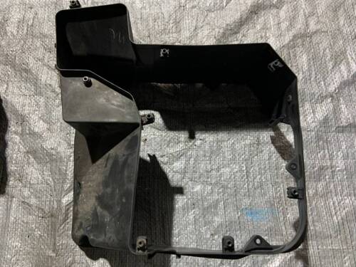 Корпус блока предохранителей (средняя часть) VW T5 7H0907296A VAG Volkswagen T5
