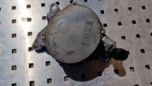 Вакуумный насос 2.0 DCI 2010+ 146502570R, 8200881338 Рено Трафик, Опель Виваро, Ниссан Примастар