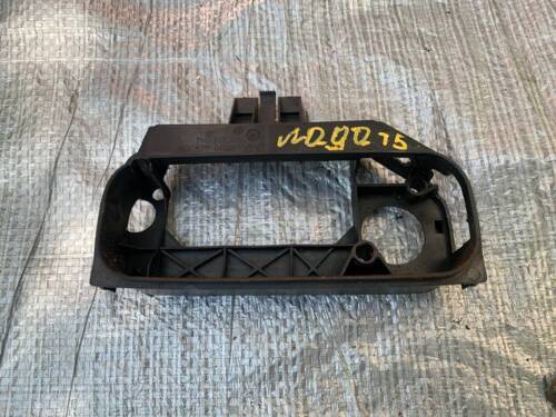 Кронштейн ручки багажника, ляди VW T5 7H0827526 VAG Фольксваген Т5-1