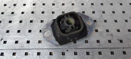 Подушка КПП, двигателя левая 1.5DCI 2008+ 8200423501 Рено Кенго 2
