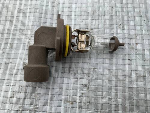 Патрон противотуманной фары 22P12V51W