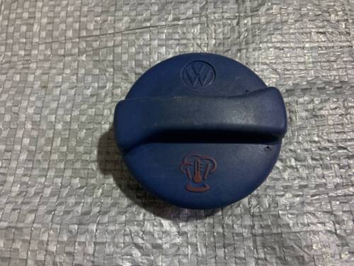 Крышка расширительного бачка для охлаждающей жидкости VW T4 1H0121321C VAG Фольксваген Т4