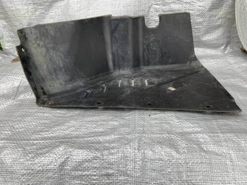 Защита днища кузова VW T5 7H0825207 VAG Volkswagen T5