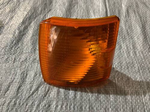 Указатель поворота левый оранжевый VW T4 7019533049 VAG Volkswagen T4