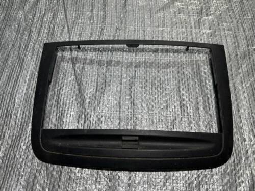 Рамка магнитолы 2 Din 2003-2010 2.2 CDI OM 646 А6396891639 639 Мерседес Вито