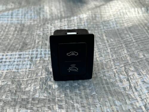 Кнопка деактивации автомобиля от угона VW T5 7L6959899 VAG Volkswagen T5