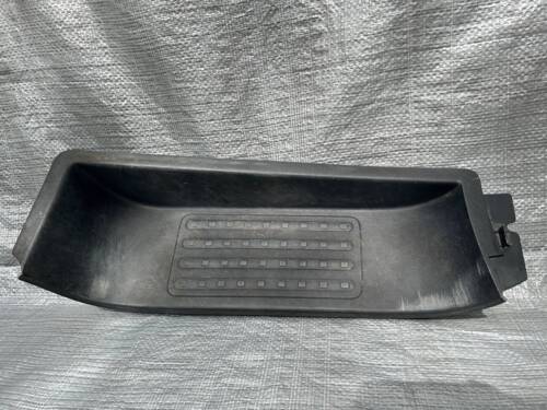 Накладка порога, подножка внутренняя передняя левая VW T5 7H0863735А VAG Volkswagen T5