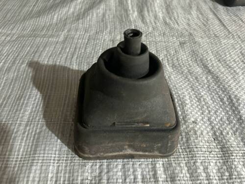 Чехол кулисы КПП VW T4 7D1711122 VAG Фольксваген Т4