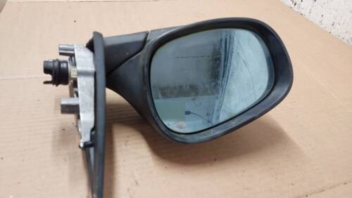 Дзеркало ліве 3' E90 LCI  2.0 дизель N47 2005-2013 седан 7182695 БМВ, BMW
