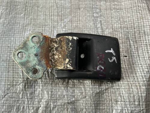 Петля, петля дверки задней низ 2003-2015 VW T5 7H0827154 VAG Фольксваген Т5